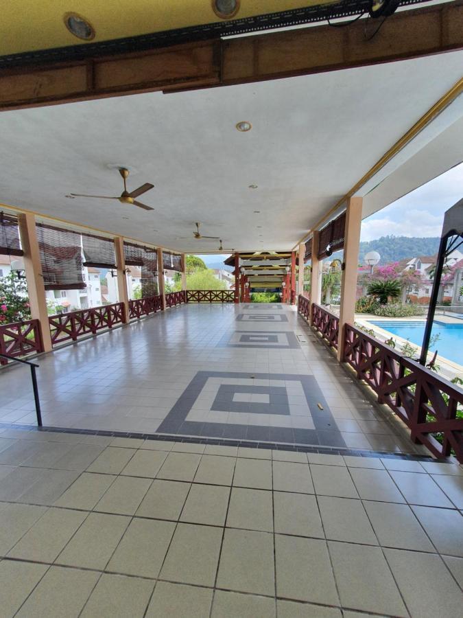 Selesa Hillhomes Golf Resort - P4L1U Bentong Luaran gambar